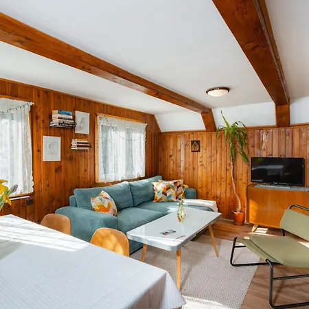 Janosik Lodge
