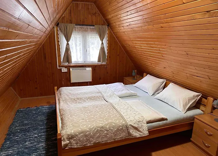 山林小屋 Janosik *