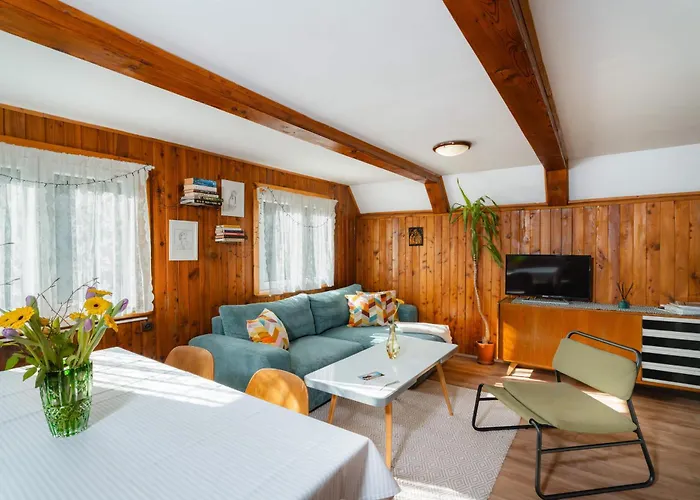 Janosik Lodge